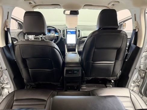 Used 2023 Ford Edge SEL w/ Convenience Package image 29