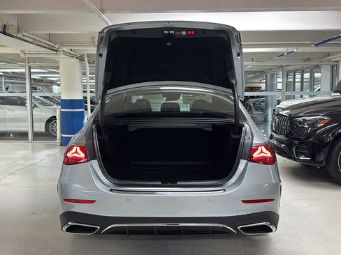 New 2026 Mercedes-Benz E 350 4MATIC Sedan image 7