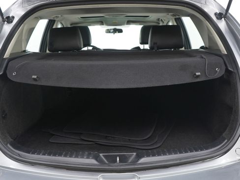 Used 2011 MAZDA MAZDA3 s Grand Touring image 9