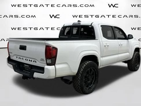 Used 2019 Toyota Tacoma SR w/ SR Convenience Package image 33