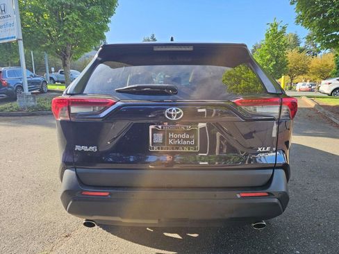 Used 2019 Toyota RAV4 XLE Premium w/ Advanced Technology Package AWD/4WD image 6