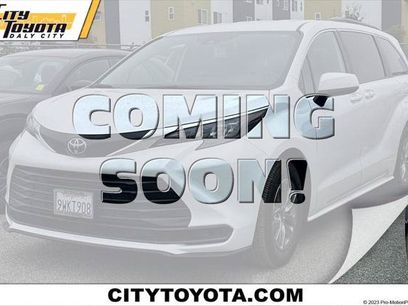 Certified 2026 Toyota Sienna LE