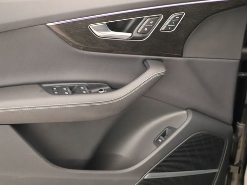 Used 2025 Audi Q7 3.0T Premium Plus w/ Premium Plus Package image 23