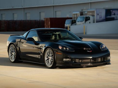 Used 2010 Chevrolet Corvette ZR1 w/ Preferred Equipment Group image 25