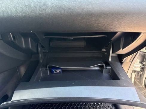 Used 2020 Nissan Pathfinder SV AWD/4WD image 32