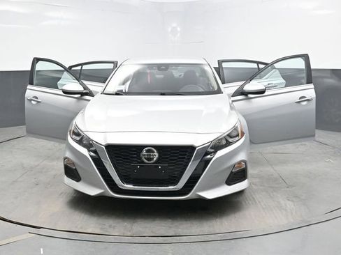 Used 2021 Nissan Altima 2.5 S FWD image 39