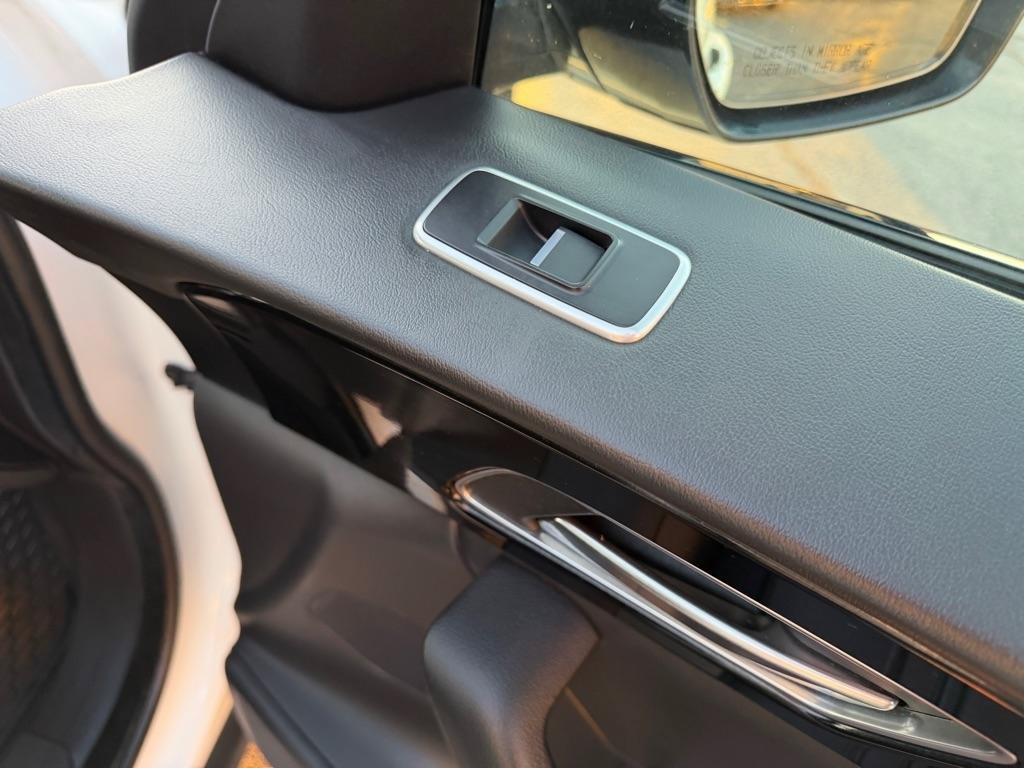 Used 2018 Jaguar F-PACE Prestige AWD/4WD image 25