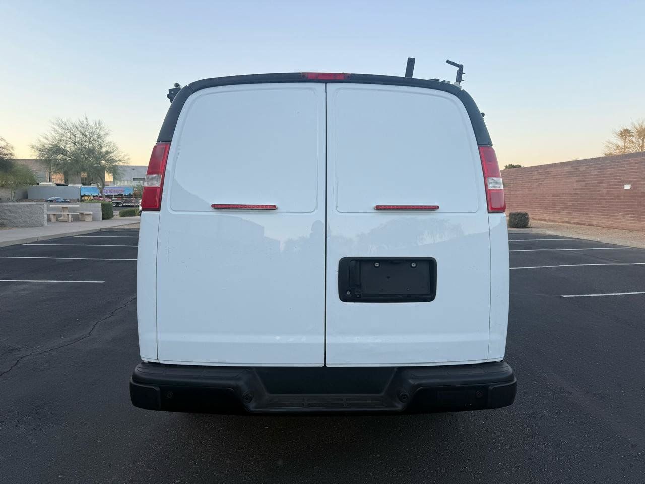 Used 2019 Chevrolet Express 2500 w/ Driver Convenience Package RWD image 4