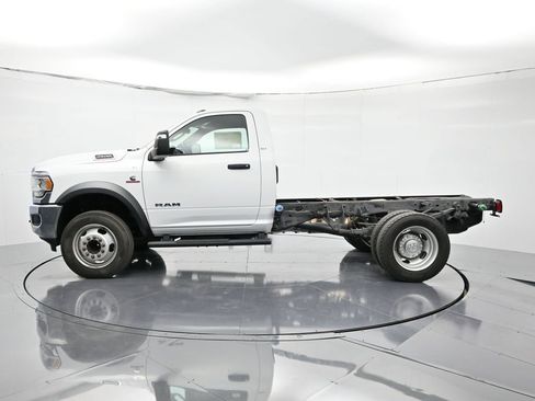 Used 2023 RAM 4500 SLT w/ Quick Order Package 2YG SLT RWD image 8