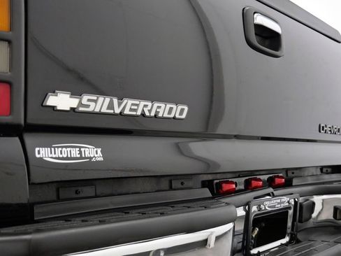 Used 2007 Chevrolet Silverado 3500 LT AWD/4WD image 9
