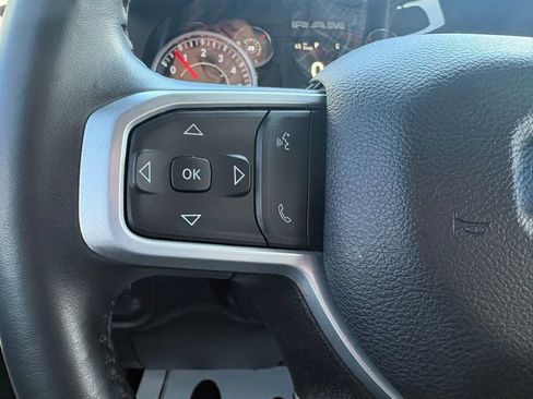Used 2024 RAM 2500 Big Horn AWD/4WD image 27