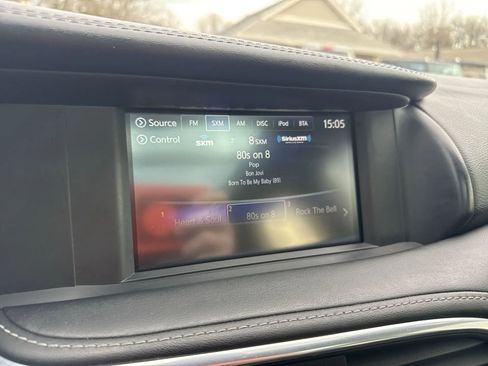 Used 2019 INFINITI QX30 Premium w/ Navigation Package image 12