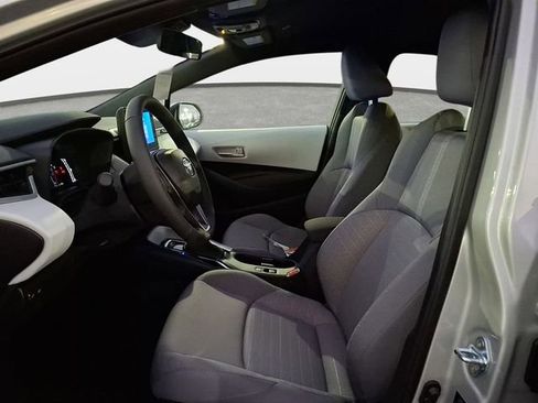 New 2026 Toyota Corolla SE image 8