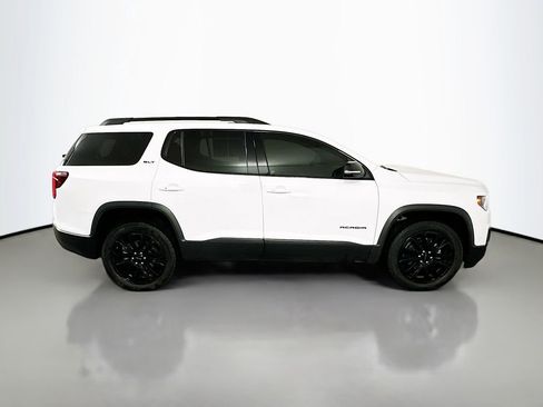 Used 2023 GMC Acadia SLT w/ Elevation Edition image 8