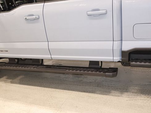 New 2026 Ford F350 Lariat w/ Black Appearance Package image 34