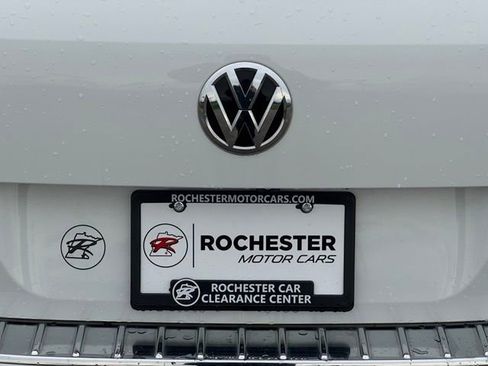 Used 2015 Volkswagen Touareg TDI AWD/4WD image 44