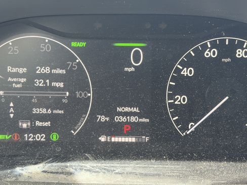 Used 2024 Honda CR-V Sport image 11