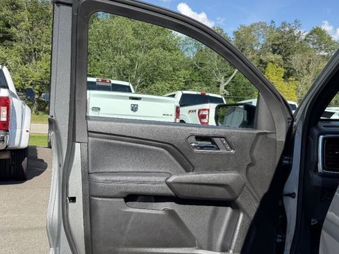 Used 2025 GMC Canyon Elevation w/ Convenience Package AWD/4WD image 21