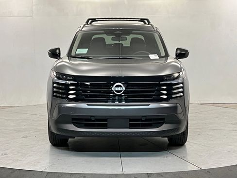 New 2026 Nissan Kicks SV image 8