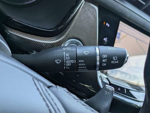 Certified 2025 Cadillac XT6 Sport w/ Platinum Package AWD/4WD image 32