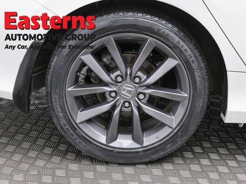 Used 2020 Honda Civic EX image 29