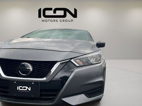 Used 2021 Nissan Versa SV image 24