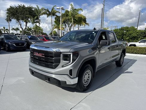Used 2024 GMC Sierra 1500 Pro w/ Pro Value Package AWD/4WD image 9