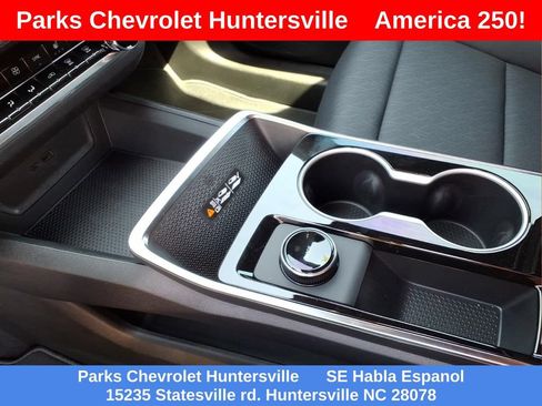 New 2026 Chevrolet Equinox LT w/ Convenience Package II FWD image 9