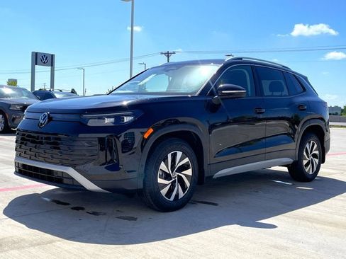 New 2025 Volkswagen Tiguan S image 3