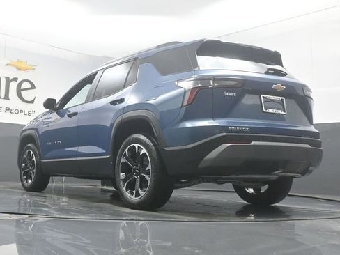 New 2026 Chevrolet Equinox LT image 5