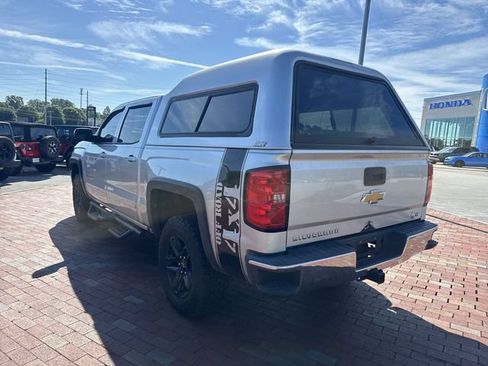 Used 2017 Chevrolet Silverado 1500 LT w/ All Star Edition AWD/4WD image 7