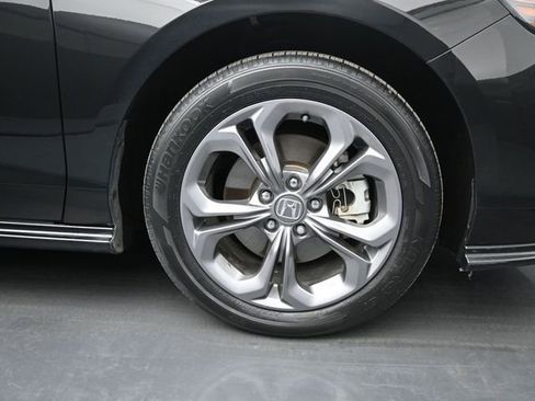 Used 2023 Honda Accord EX-L image 41