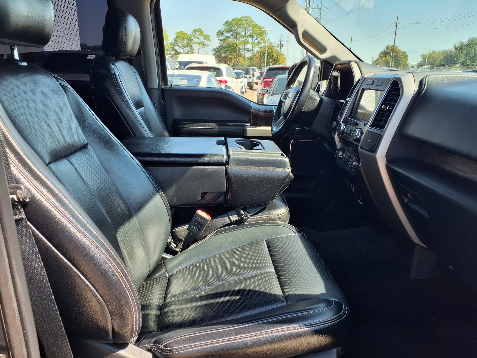 Used 2018 Ford F150 Lariat AWD/4WD image 18