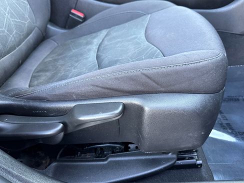 Used 2017 Chevrolet Volt LT image 23