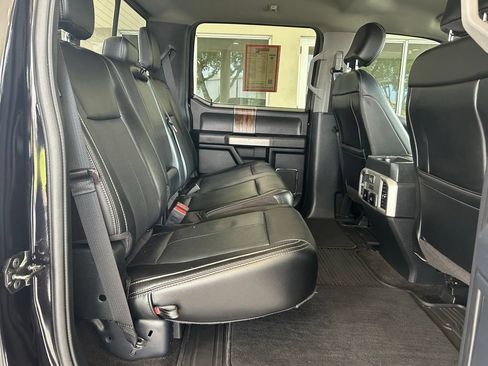 Used 2020 Ford F150 Lariat w/ Equipment Group 502A Luxury AWD/4WD image 32
