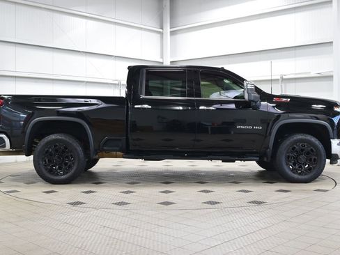 Used 2024 Chevrolet Silverado 2500 LTZ w/ LTZ Plus Package image 9
