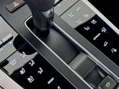 New 2026 Porsche Macan S image 22