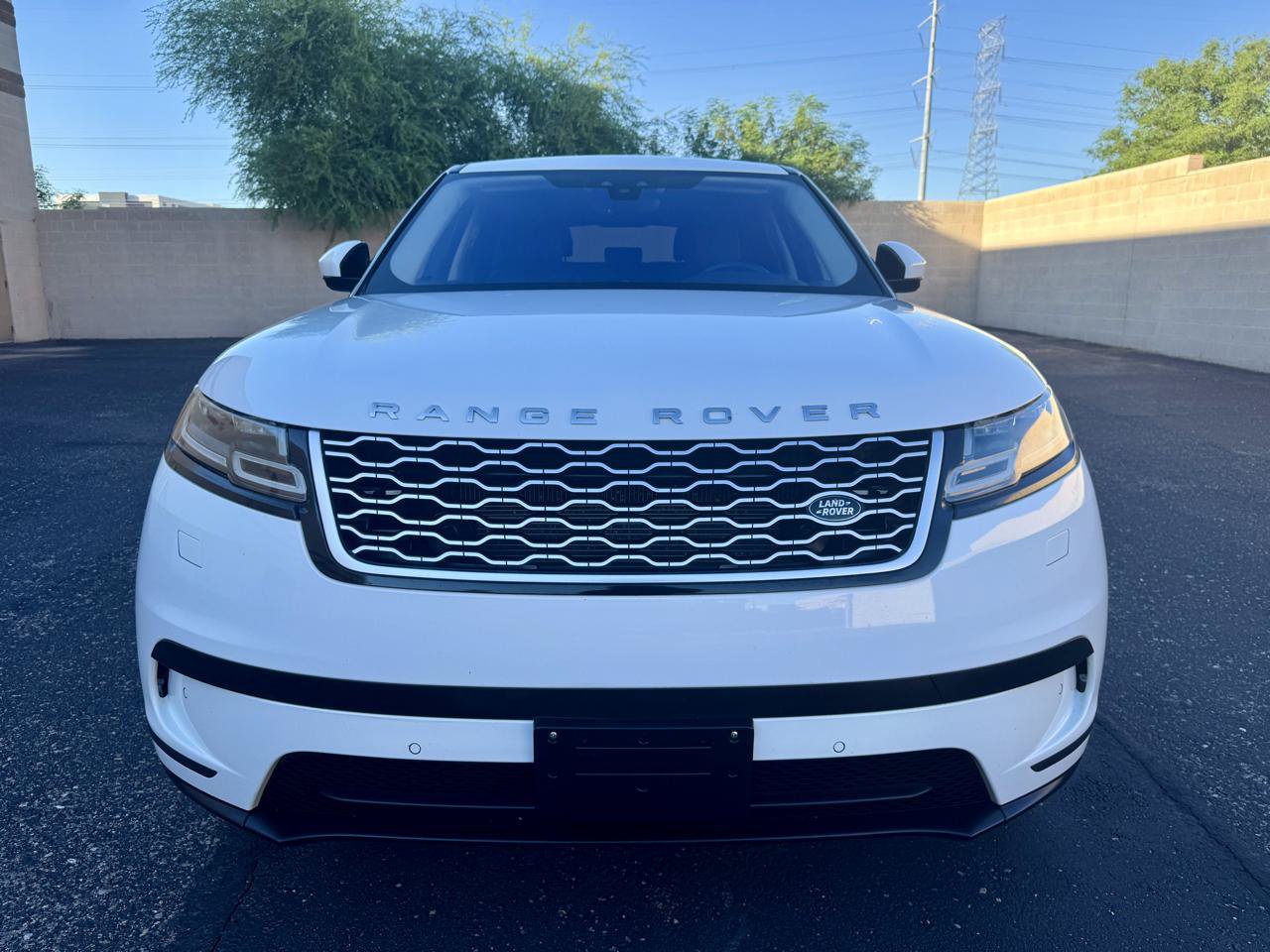 Used 2020 Land Rover Range Rover Velar S AWD/4WD image 2