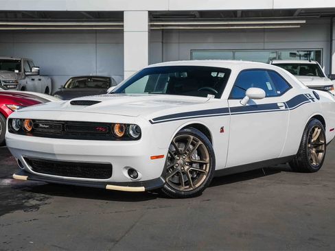 Used 2021 Dodge Challenger R/T Scat Pack w/ Dynamics Package image 1