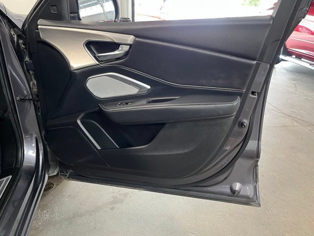 Used 2020 Acura RDX w/ Technology Package AWD/4WD image 13