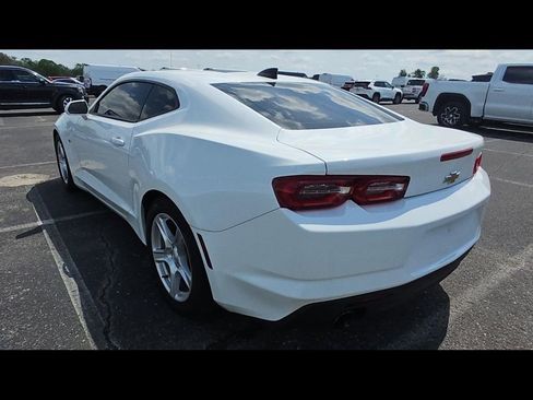 Used 2024 Chevrolet Camaro LT RWD image 4