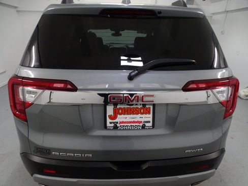Used 2023 GMC Acadia SLE w/ Driver Convenience Package image 21