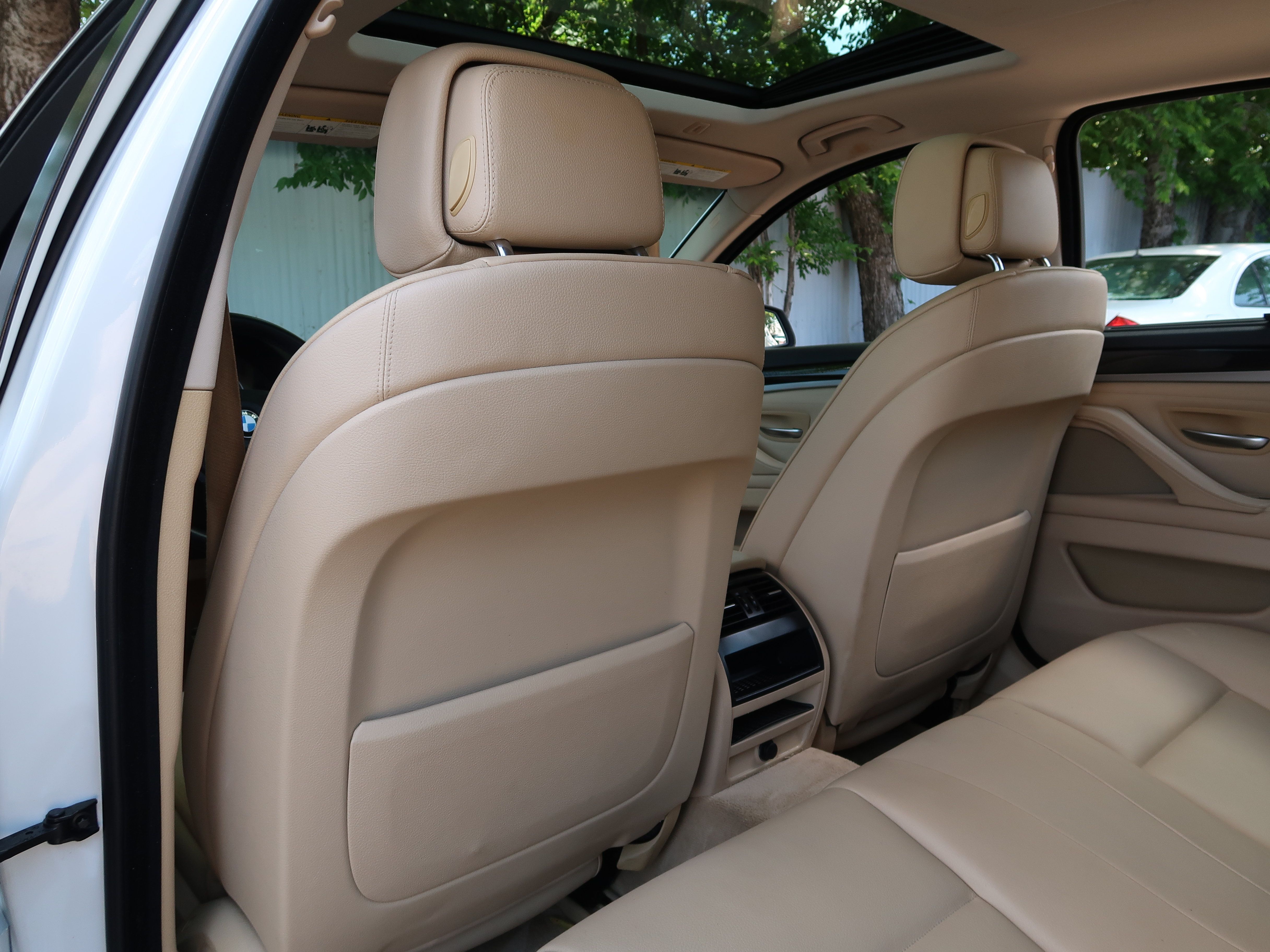 Used 2011 BMW 528i Sedan RWD image 30