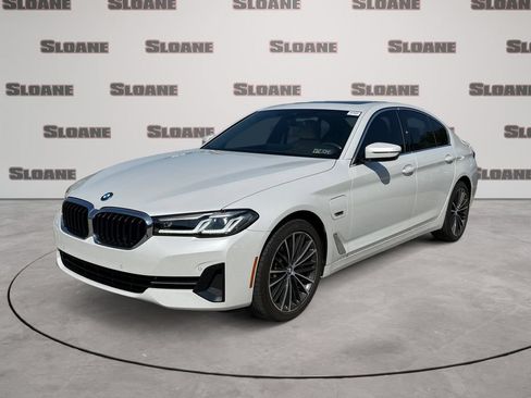 Used 2023 BMW 530e xDrive w/ Premium Package AWD/4WD image 1