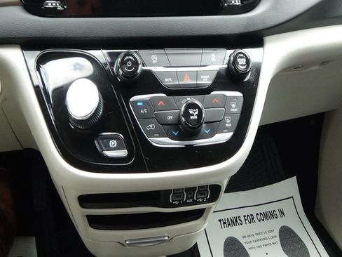 Certified 2023 Chrysler Voyager LX FWD image 26