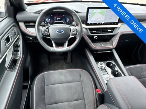 Used 2025 Ford Explorer ST w/ Sun And Sound Package AWD/4WD image 5