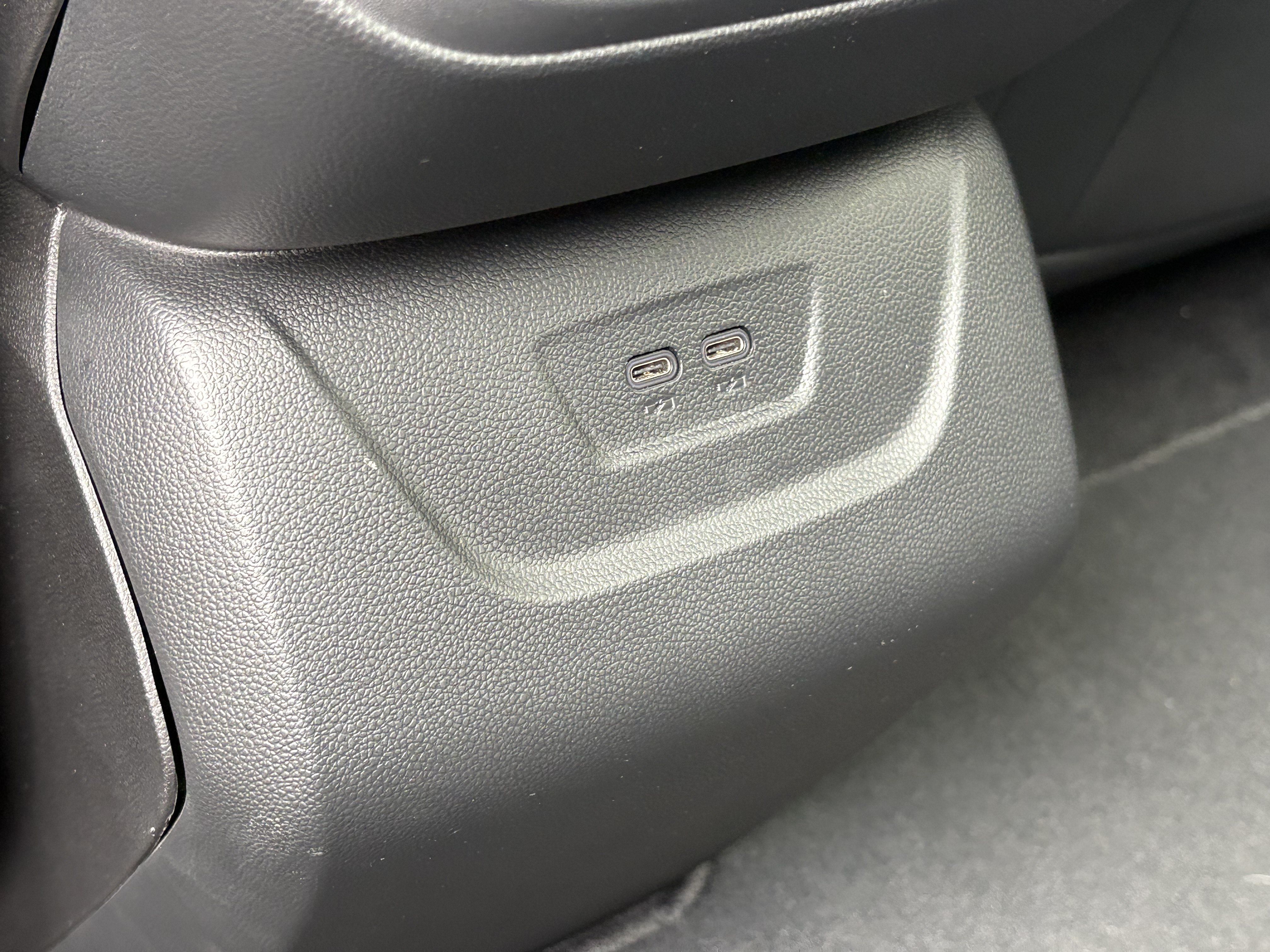 Used 2024 Chevrolet Blazer EV LT AWD/4WD image 13