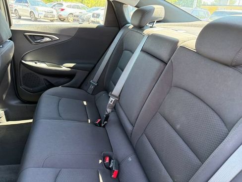 Used 2024 Chevrolet Malibu LT FWD image 23