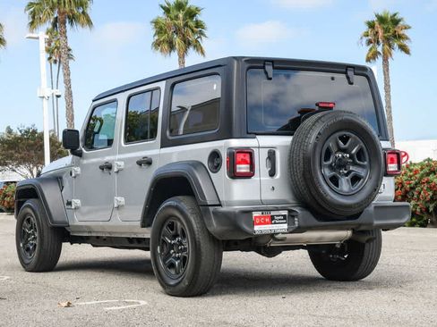 Used 2023 Jeep Wrangler Unlimited Sport AWD/4WD image 7