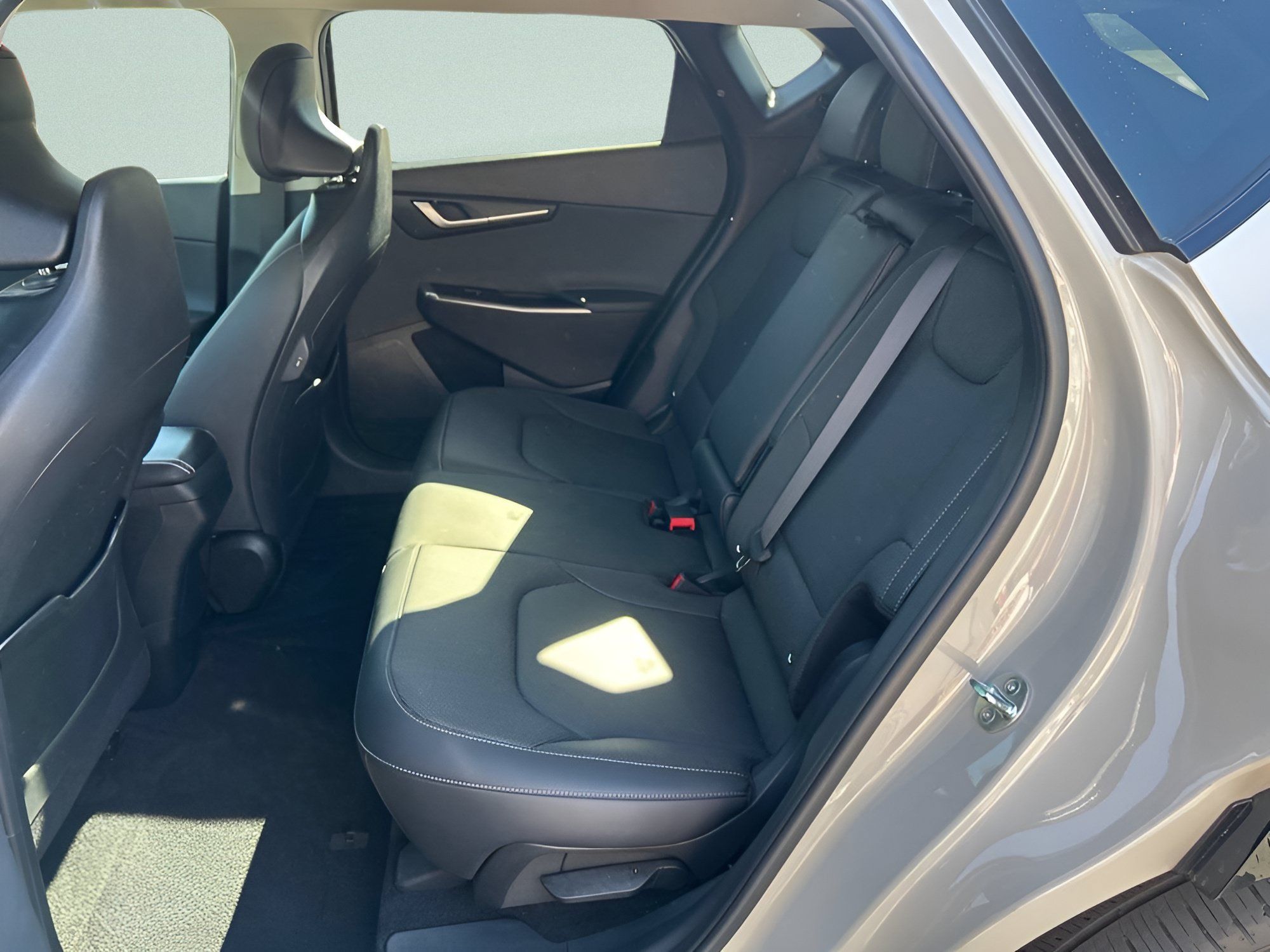 Used 2024 Kia EV6 Wind AWD/4WD image 16